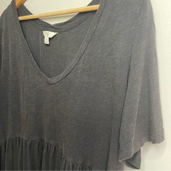 Terra & Sky Charcoal Gray Top - Picture 4 of 7